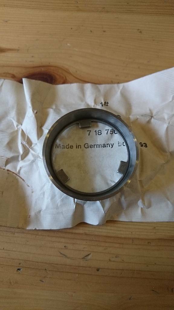 Opel Getriebe F10 F13 Zwischenring neu original GM
