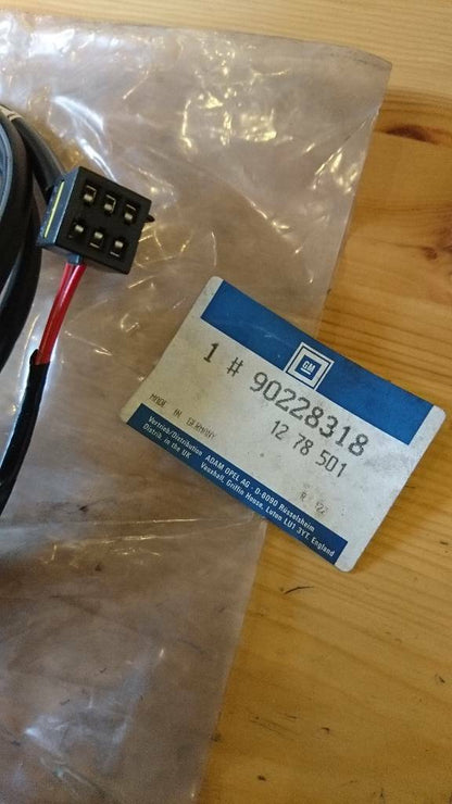 Original GM Vectra A Kabelsatz Lautsprecher Elektrische Antenne Neu