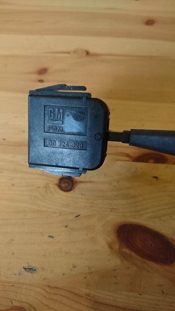 Kadett D Lenkstockschalter Scheibenwischerhebel neu original GM