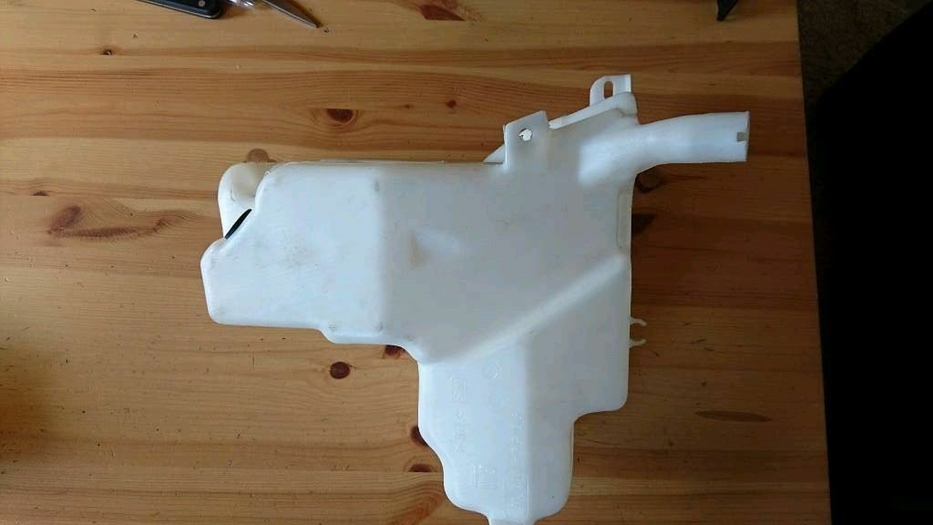 Vectra B Scheibenwischwasser Behälter Xenon neu original GM