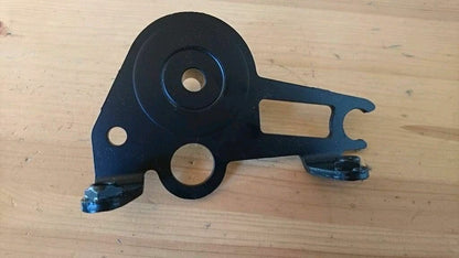 Opel Omega B Halter Keilriemen Spanner neu original GM