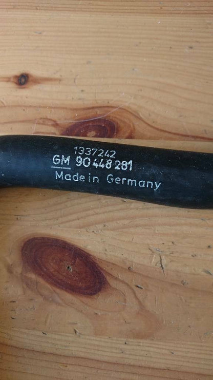 Opel Omega B Kühlwasserschlauch Ausgleichsbehälter neu GM