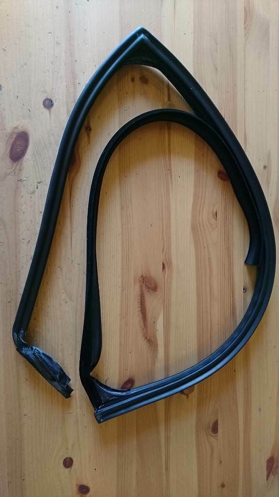Opel Omega B Gummidichtung Fenster hinten rechts neu original GM