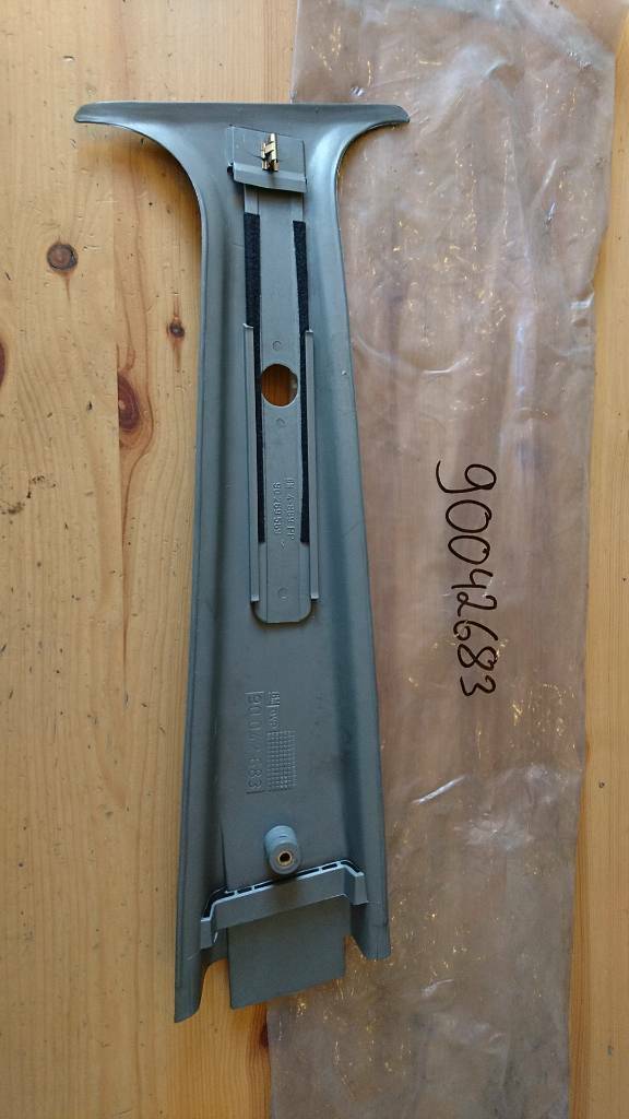 Kadett E B-Säule Verkleidung neu original GM