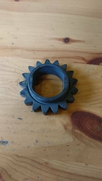 Corsa A Kadett E Zahnrad Ölpumpe neu original GM