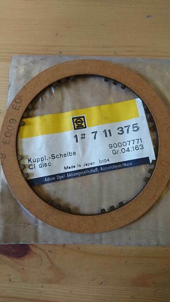 Opel Omega A Senator B Zahnkranzscheibe Kupplung vorne neu original GM
