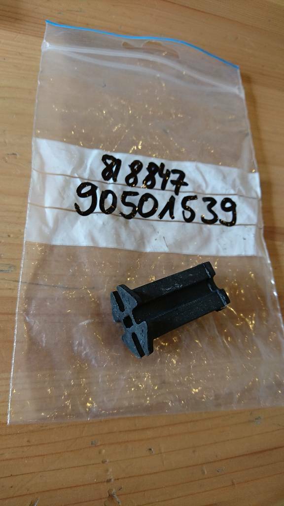 Astra F Vectra A Kraftstoffpumpe Isolierung neu GM 90501539
