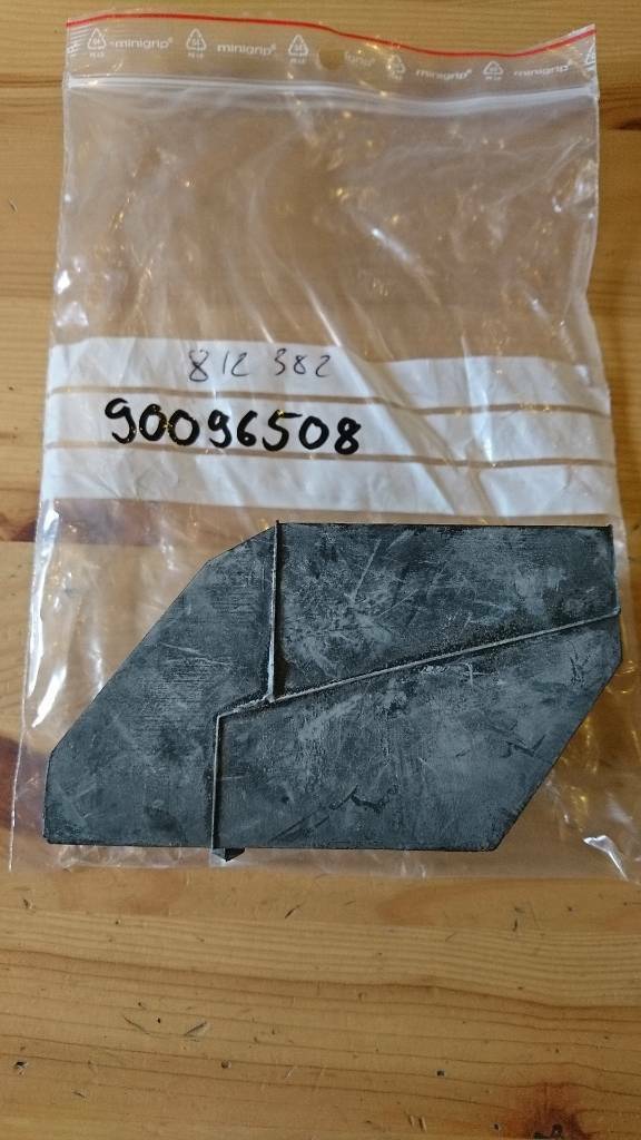 Astra f Kadett e Dämpfungblock neu original GM 90096508