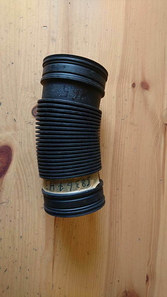 Vectra B X16szr Luftfilterkasten Winkelstück neu GM