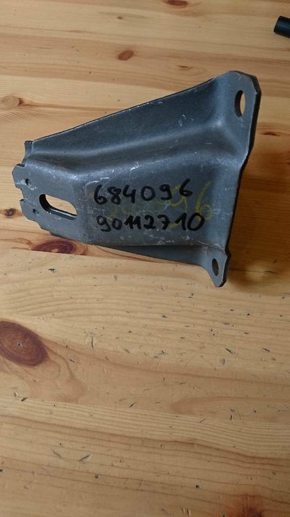 Opel Omega A B Motorhalter vorne links neu original GM