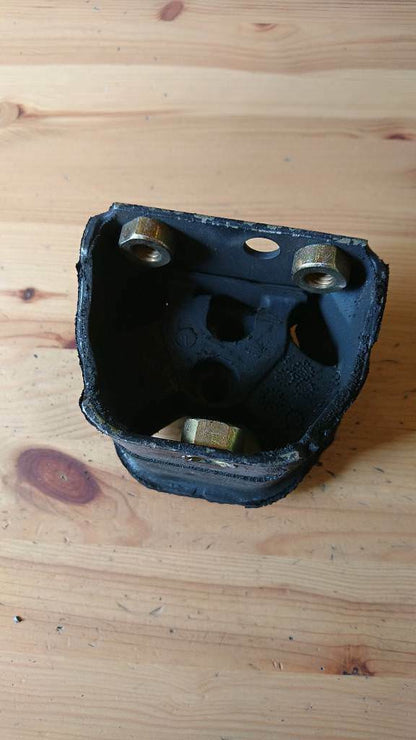 Kadett e dämpfungsbuchse motorlager neu original gm 90199331