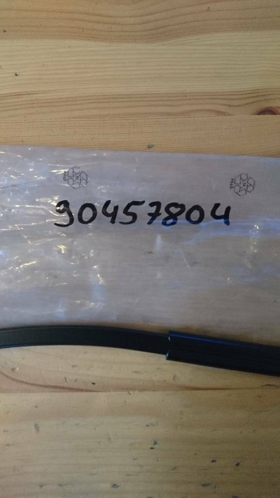 Opel Omega B Scheibenwischerarm neu original GM