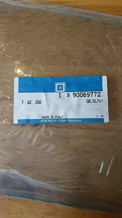 Opel Oldtimer youngtimer seitenscheibe neu original gm 90069772