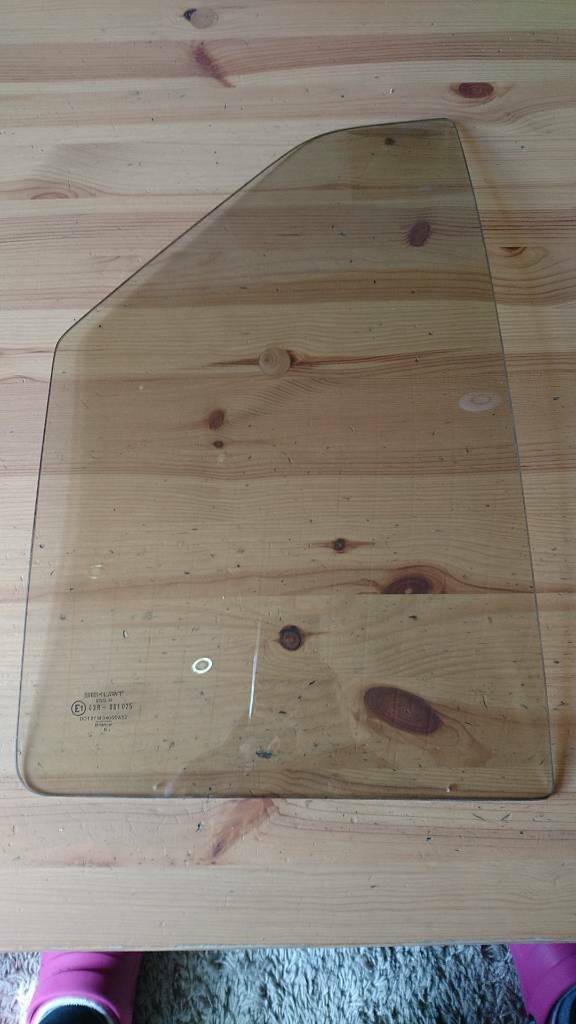 Original GM Opel Rekord E Seitenscheibe hinten links Neu
