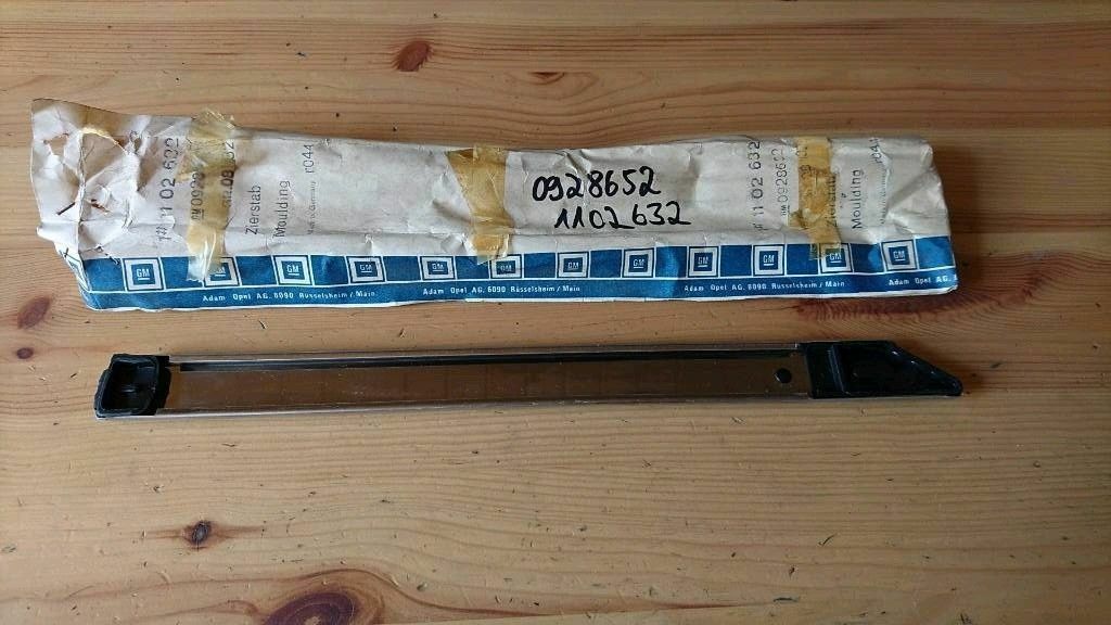 Opel Youngtimer Oldtimer Zierleiste neu original GM