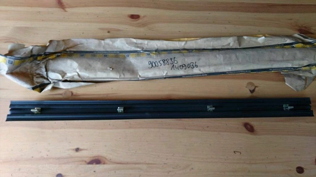 Original GM Opel Rekord E Zierleiste neu