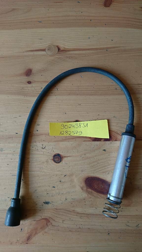 Corsa A Vectra A Zündkerzenstecker Nr 4 Neu Original GM