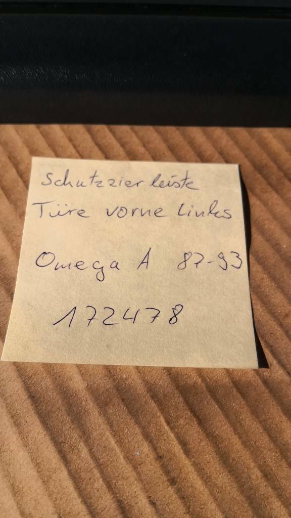 Opel Omega A Schutzzierleiste Türe Vorne Links Neu Original GM