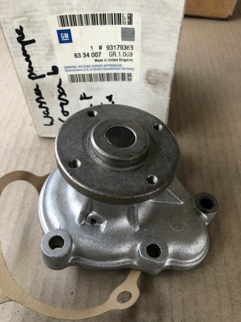 Original GM Opel Corsa B Astra F Vectra Wasserpumpe *NEU* 6334007