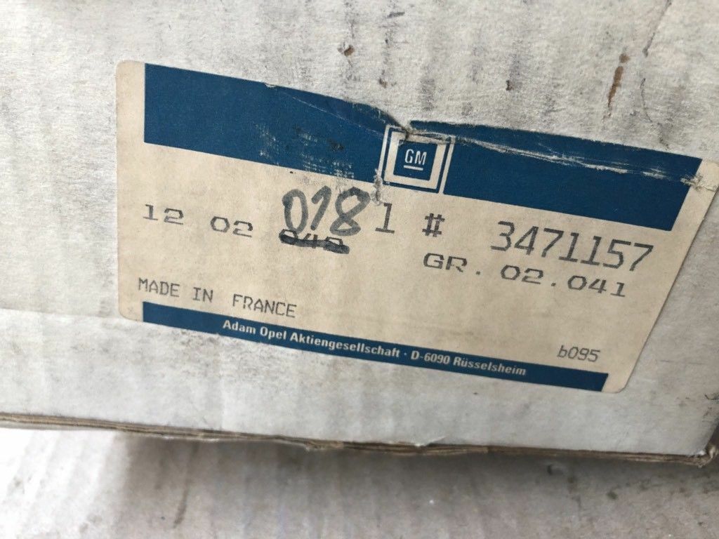 Original GM Opel Starter Anlasser  blitz 2,5 liter  NEU
