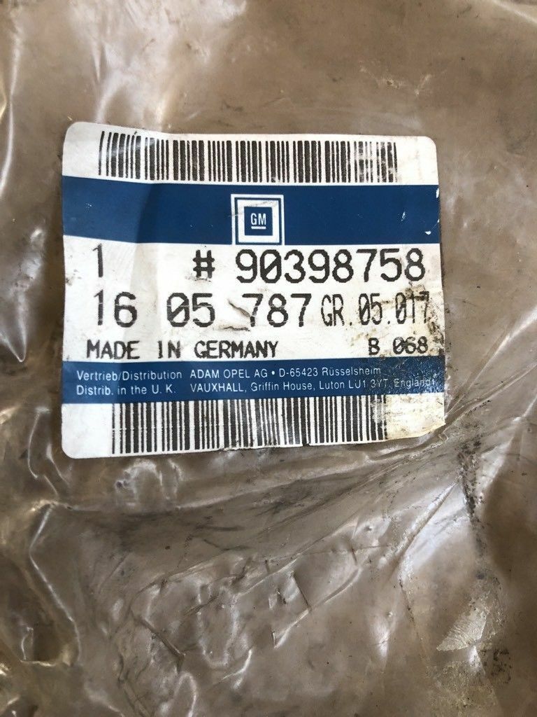 Original GM Kadett D Bremsklötze NEU