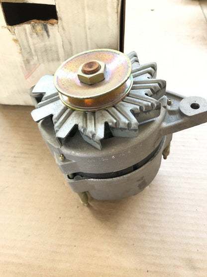 Original GM  Calibra Lichtmaschine 12V 70A NEU