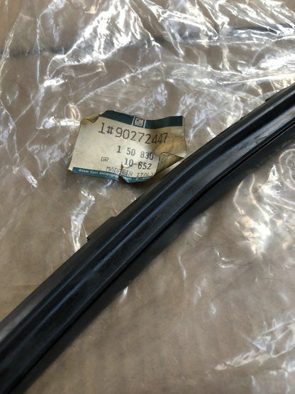 Opel Kadett E Fensterdichtung vorne rechts NEU Original GM