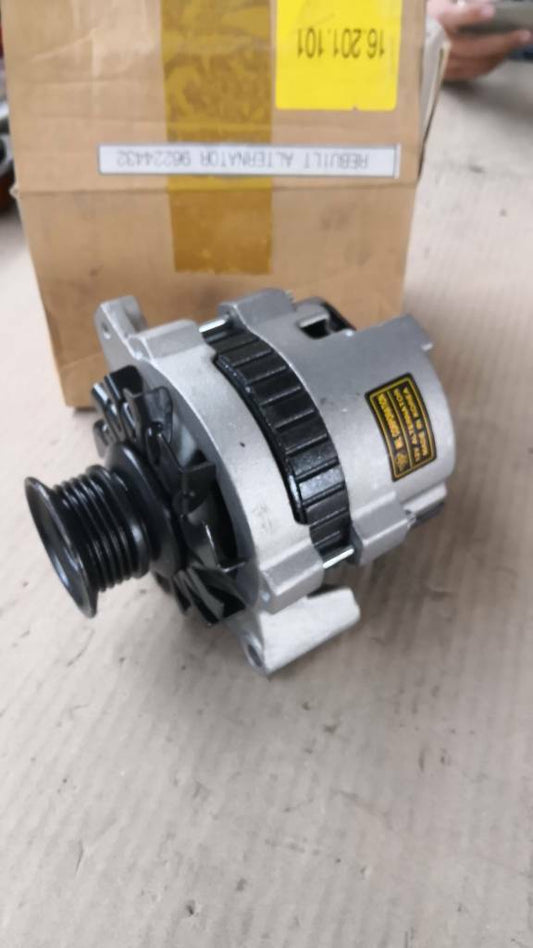 Daewoo Espero Lichtmaschiene Neu Original Delco