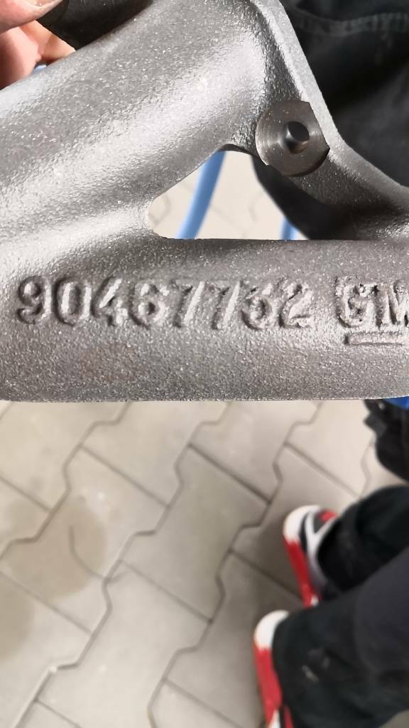 Opel Astra F Auspuffkrümmer Neu Original GM