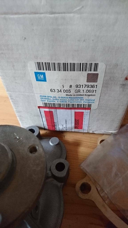 Astra c Corsa c d Meriva a Wasserpumpe neu original gm