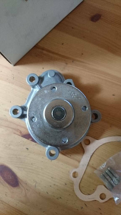 Corsa a corsa b tigra a kadett e wasserpumpe neu original gm