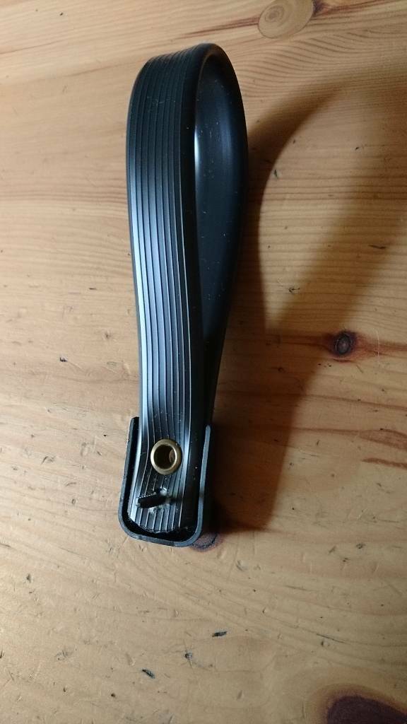 Opel Omega B Gurtschlaufe Kofferraumdeckel neu original GM