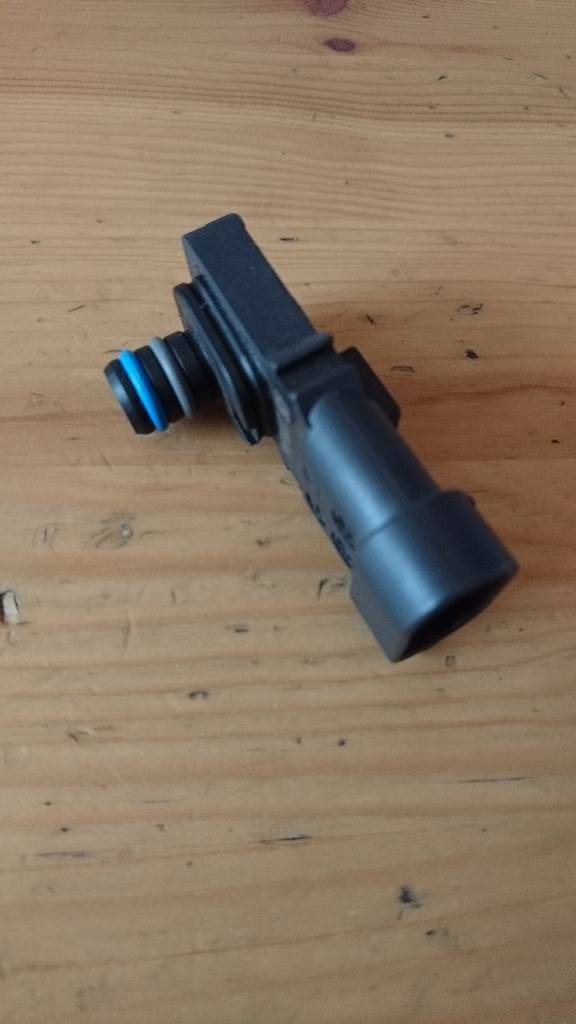 Opel Vivaro Sensor Ladedruck Saugrohr neu original GM