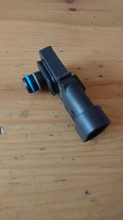 Opel Vivaro Sensor Ladedruck Saugrohr neu original GM