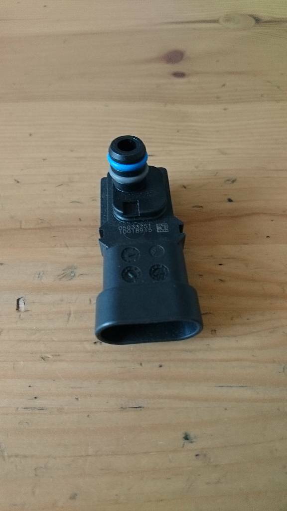 Opel Vivaro Sensor Ladedruck Saugrohr neu original GM