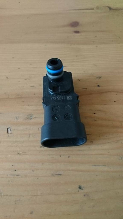 Opel Vivaro Sensor Ladedruck Saugrohr neu original GM