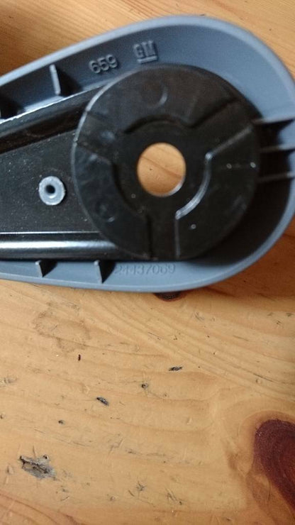 Vectra C Signum Griff Hebel Sitzverstellung vorne links neu GM