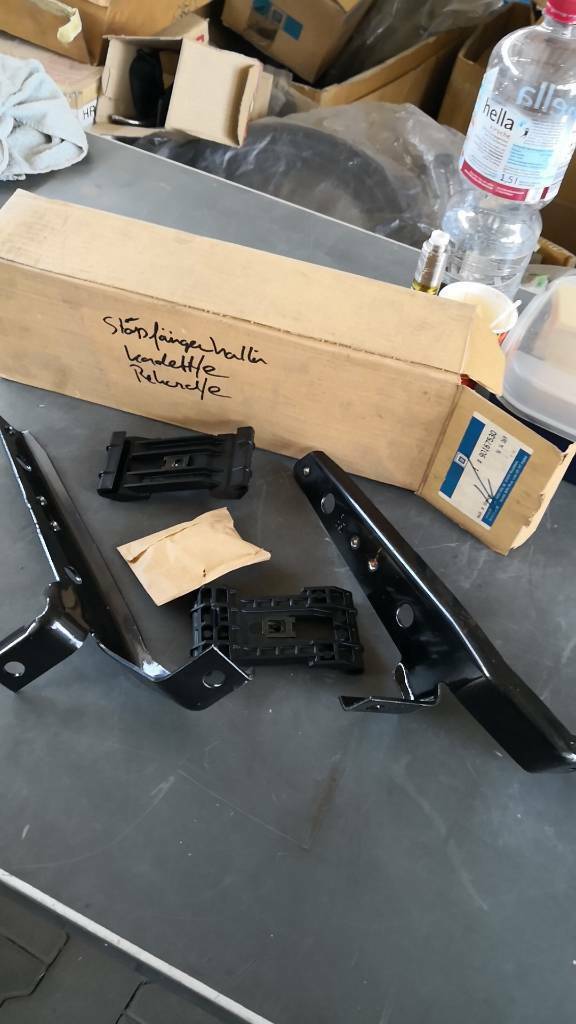 Opel Kadett E Rekord E Stoßstangenhalter Neu Original GM