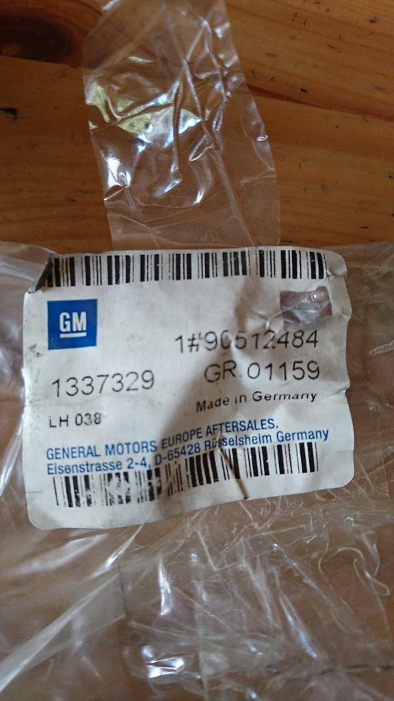 Vectra B Einlass Kühlerschlauch neu original GM
