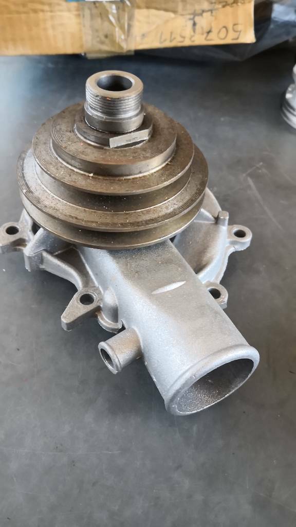 Opel Ascona B Rekord E Wasserpumpe Neu Original GM