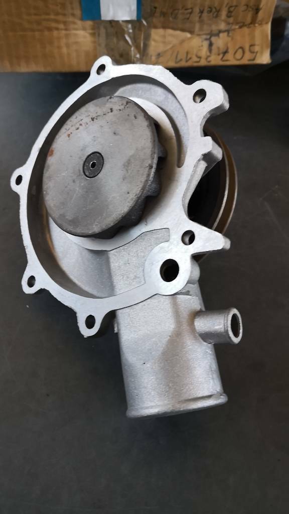 Opel Ascona B Rekord E Wasserpumpe Neu Original GM