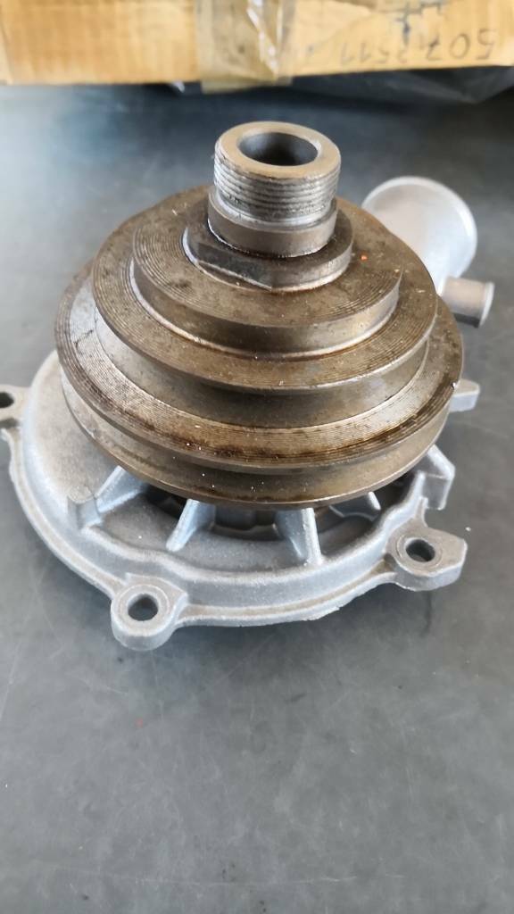 Opel Ascona B Rekord E Wasserpumpe Neu Original GM