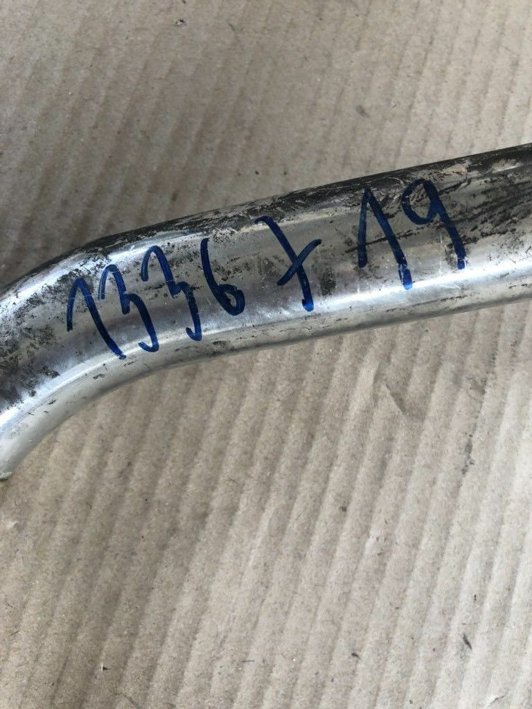 Original GM Opel Kadett E Vectra A Verbindungs Rohr *NEU*