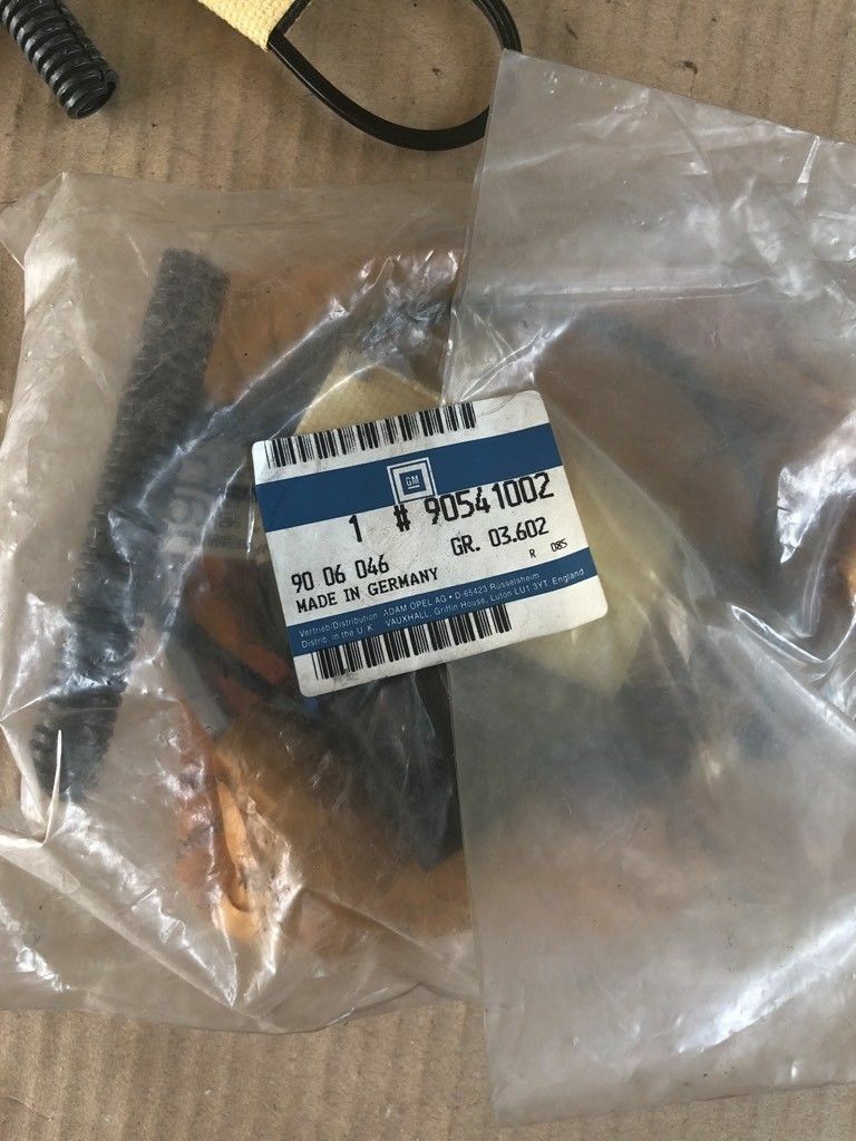 Original GM Opel Kabelsatz Lichtmaschine zwei Polig Astra F *NEU*