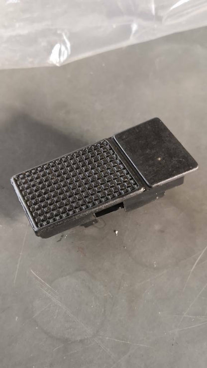 Opel Kadett E Schalter Blende Abdeckung neu original GM