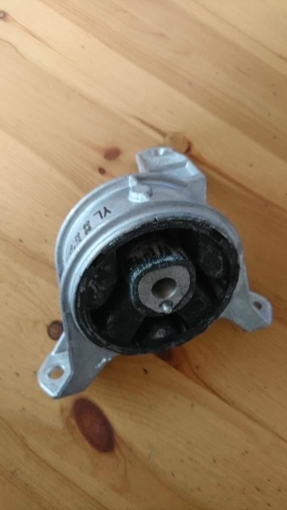 Astra G Zafira A Dämpfungsblock Motor rechts Neu Original GM