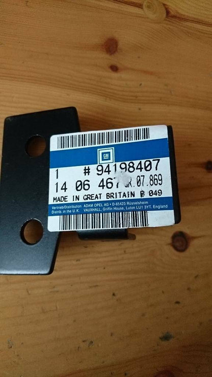 Frontera A Stoßstangen Halter hinten mitte links neu original GM