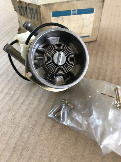 Original GM Opel Kadett E Benzindruckpumpe *NEU*