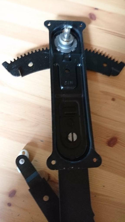 Opel Youngtimer Oldtimer Fensterheber neu original GM 90186470