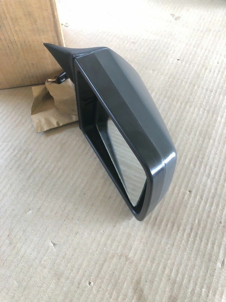 Original GM Opel Corsa A Außenspiegel rechts Neu